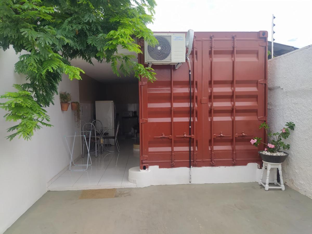 Container Lb Com Garagem Para Carros De Ate 4,5M Boa Vista  Ngoại thất bức ảnh